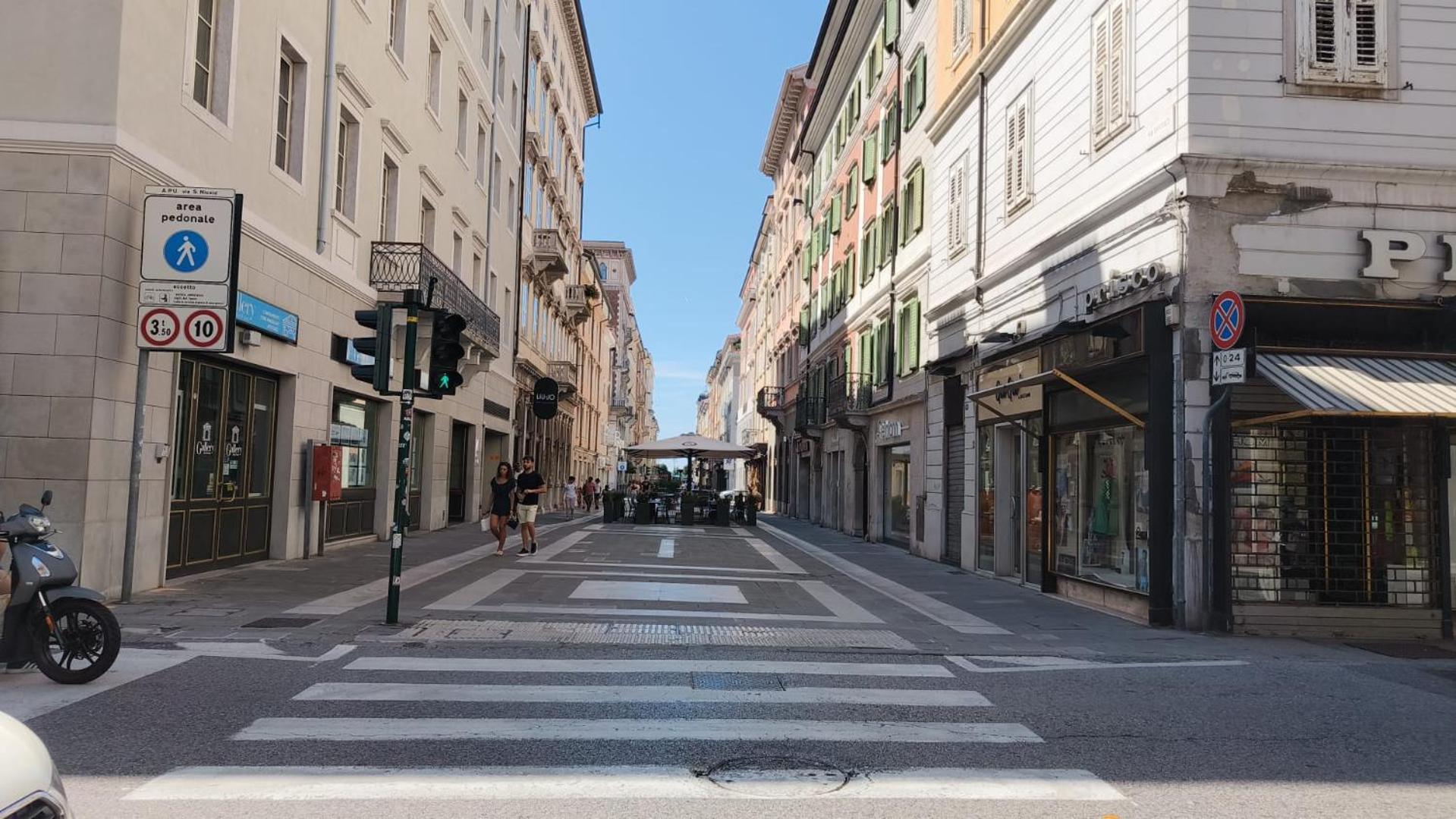 Teatro Romano Exclusive Suites Trieste Exterior foto